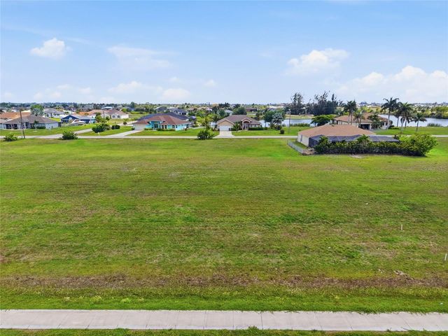 3008 TROPICANA PARKWAY W, Cape Coral, FL 33993