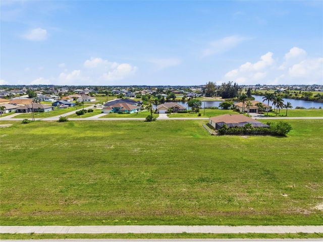3008 TROPICANA PARKWAY W, Cape Coral, FL 33993