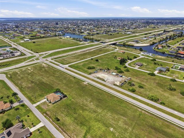 3008 TROPICANA PARKWAY W, Cape Coral, FL 33993