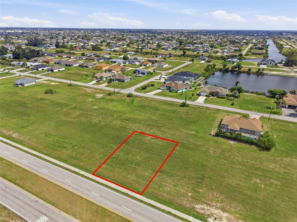 3008 TROPICANA PARKWAY W, Cape Coral, FL 33993