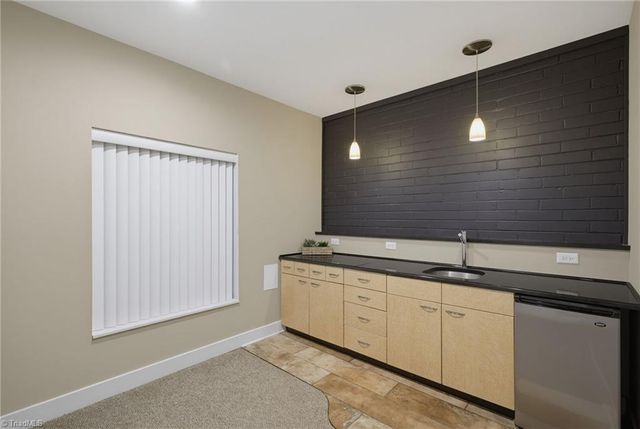 106 Bishop Street, Winston-salem, NC 27104