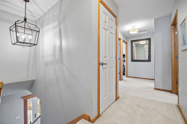 206 59th Court, West Des Moines, IA 50266