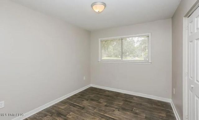 3301 Suncrest Drive, Jackson, MS 39212