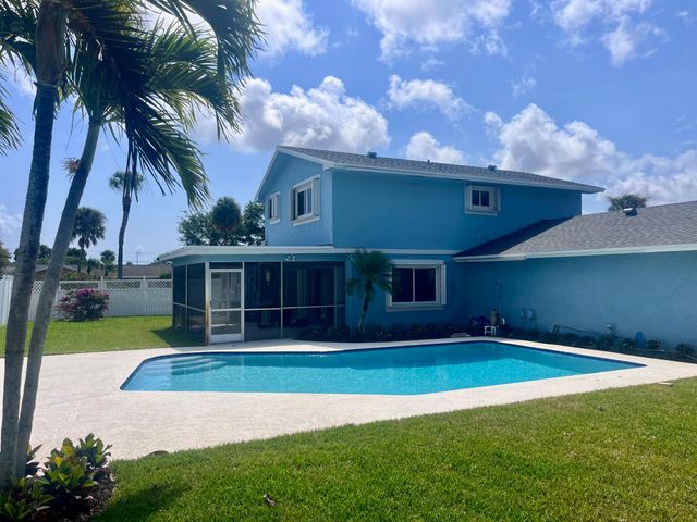 3905 Flag Drive, Palm Beach Gardens, FL 33410