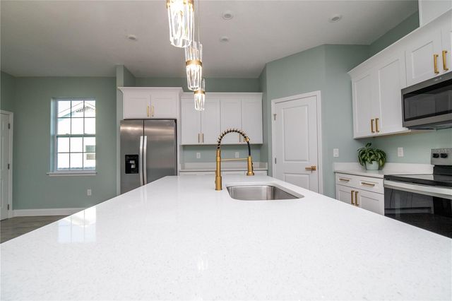 310 GIBSON AVENUE, Lake Wales, FL 33853