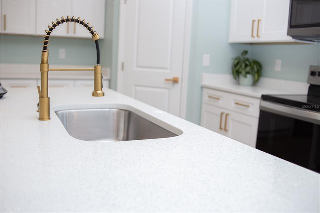 310 GIBSON AVENUE, Lake Wales, FL 33853