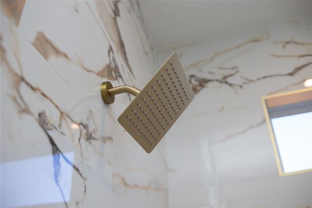 310 GIBSON AVENUE, Lake Wales, FL 33853