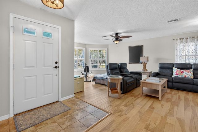 5118 ROYAL OAK DRIVE, Fruitland Park, FL 34731