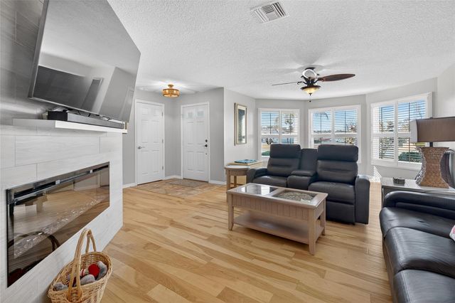 5118 ROYAL OAK DRIVE, Fruitland Park, FL 34731