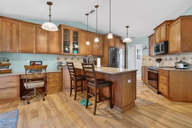 5118 ROYAL OAK DRIVE, Fruitland Park, FL 34731