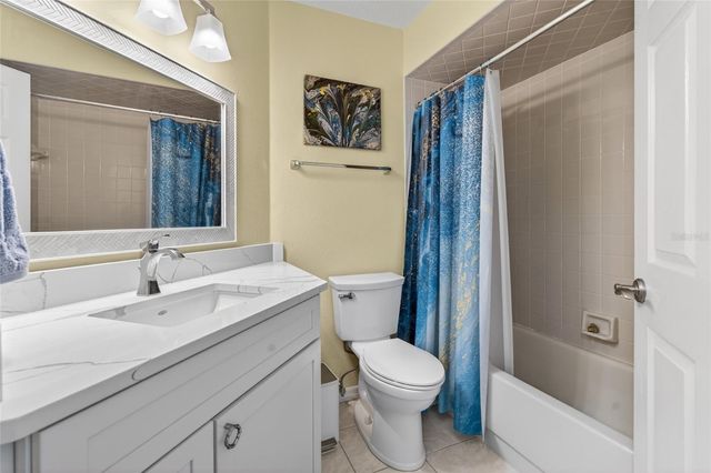 5118 ROYAL OAK DRIVE, Fruitland Park, FL 34731