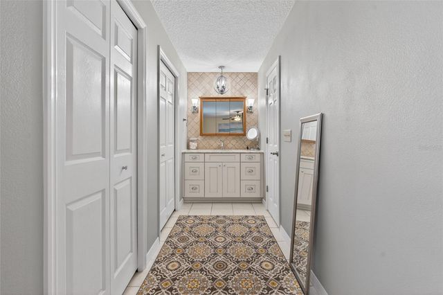 5118 ROYAL OAK DRIVE, Fruitland Park, FL 34731