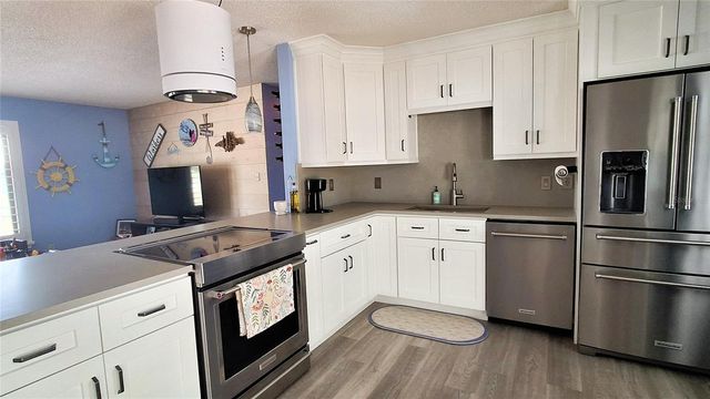 40 SE CHINICA DRIVE, Summerfield, FL 34491