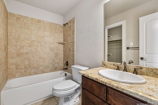 8223 Winecup Hill, San Antonio, TX 78256