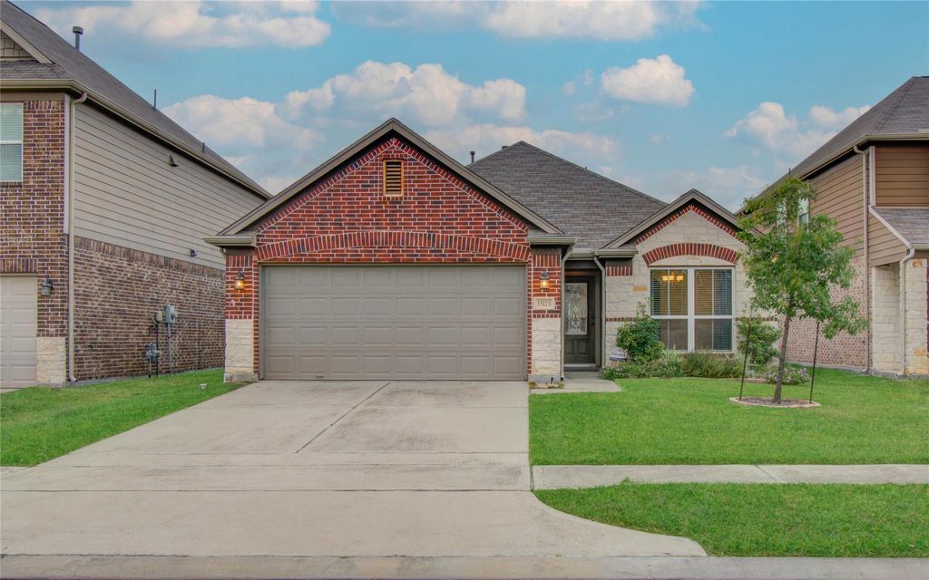 15123 Calico Heights Lane, Cypress, TX 77433