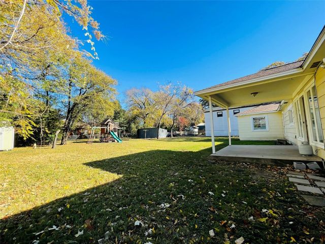 5000 Barbara Road, River Oaks, TX 76114