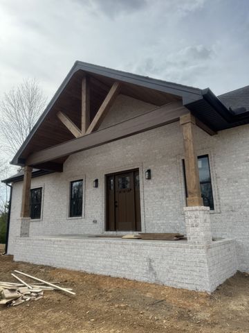 1103 Sycamore Valley Road, Ashland City, TN 37015