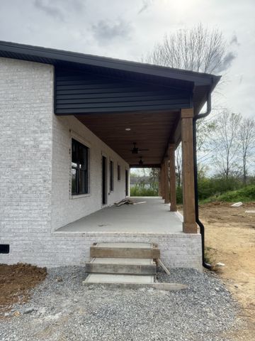 1103 Sycamore Valley Road, Ashland City, TN 37015