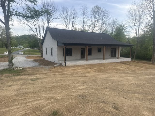 1103 Sycamore Valley Road, Ashland City, TN 37015