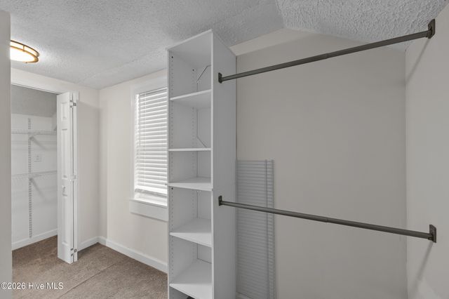 2105 Barnett Avenue, Wilmington, NC 28403