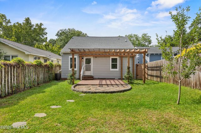 2105 Barnett Avenue, Wilmington, NC 28403