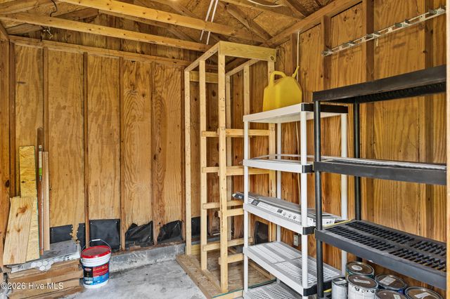 2105 Barnett Avenue, Wilmington, NC 28403