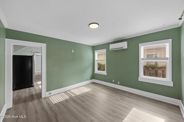 2105 Barnett Avenue, Wilmington, NC 28403