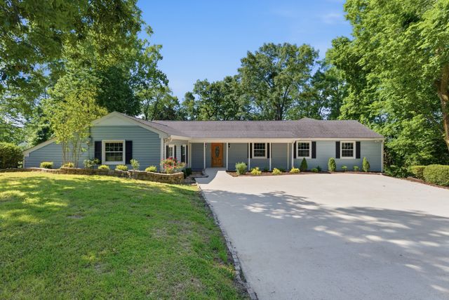 721 Stirrup Ct, Nashville, TN 37221