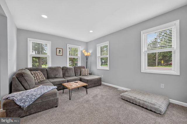 238 MEDFORD MOUNT HOLLY RD, Medford, NJ 08055