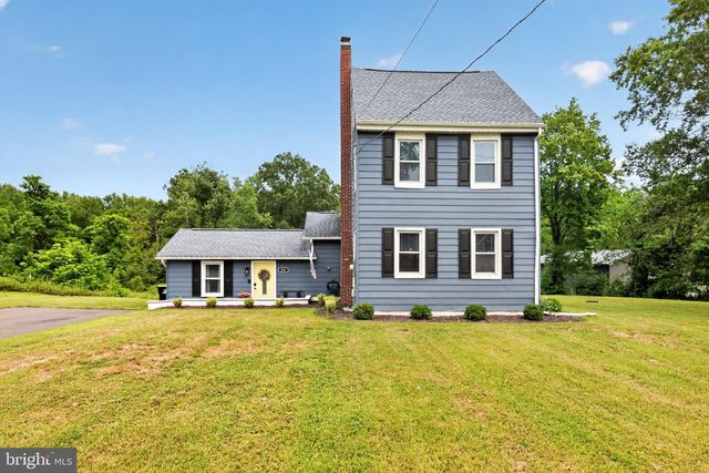 238 MEDFORD MOUNT HOLLY RD, Medford, NJ 08055