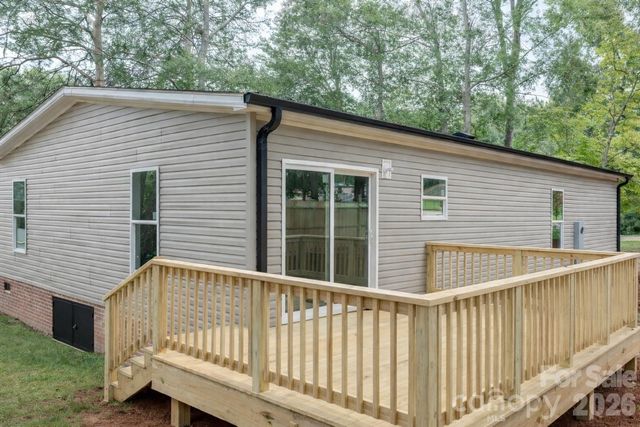 536 Lincoln View Road, Lincolnton, NC 28092