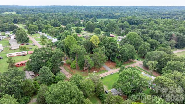 536 Lincoln View Road, Lincolnton, NC 28092