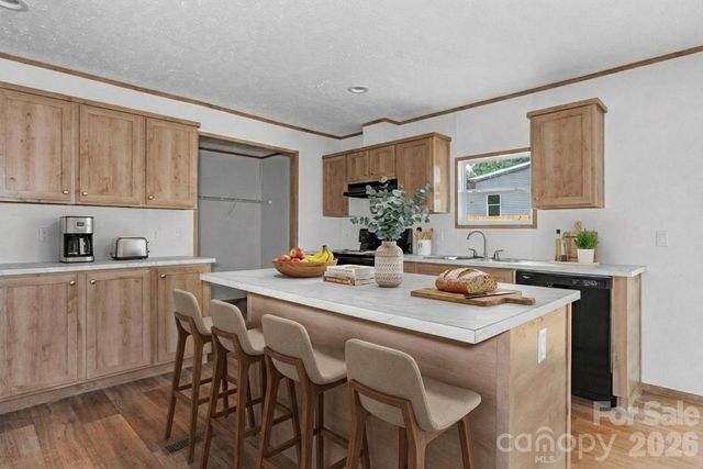 536 Lincoln View Road, Lincolnton, NC 28092