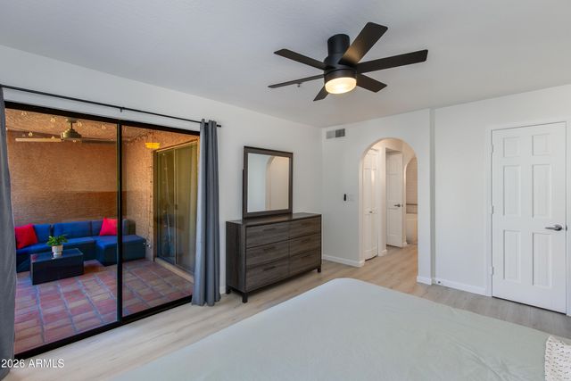 3031 N CIVIC CENTER Plaza 218, Scottsdale, AZ 85251