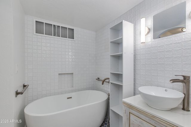 3031 N CIVIC CENTER Plaza 218, Scottsdale, AZ 85251