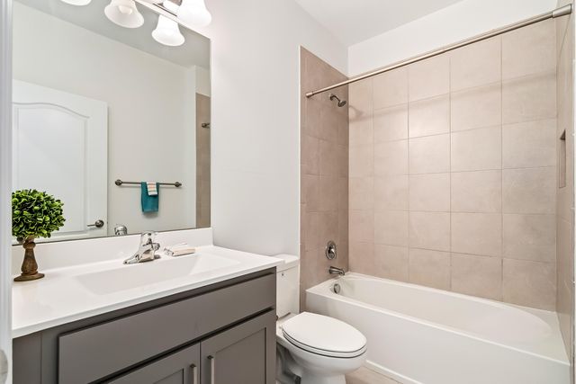 5323 SANTA MARIA Avenue, Boynton Beach, FL 33436