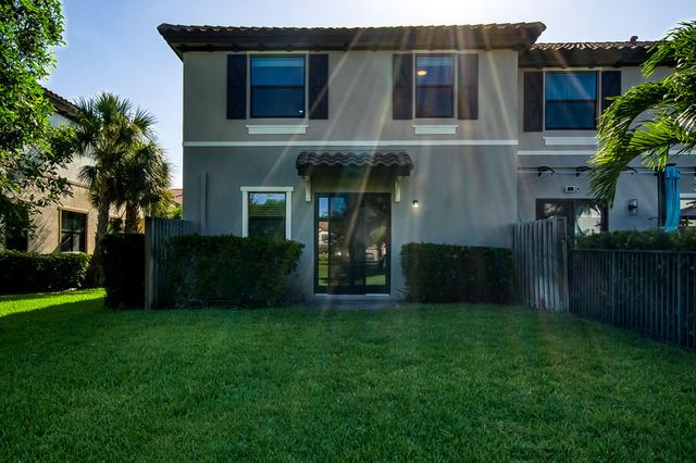 5323 SANTA MARIA Avenue, Boynton Beach, FL 33436