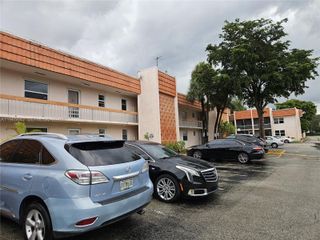 7610 Stirling Road 102C, Davie, FL 33024