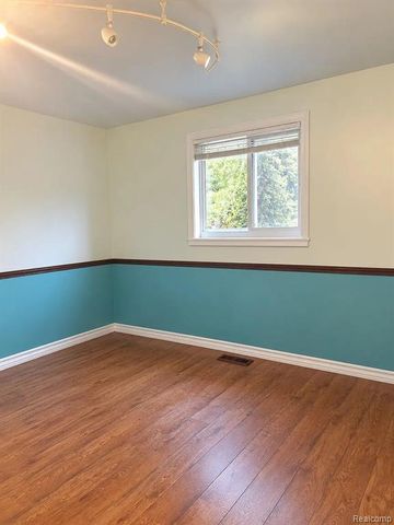 3117 Palm Aire Drive, Rochester Hills, MI 48309