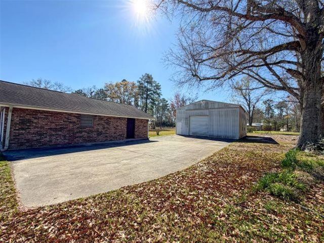 1345 Woodland Trail, Lake Charles, LA 70611