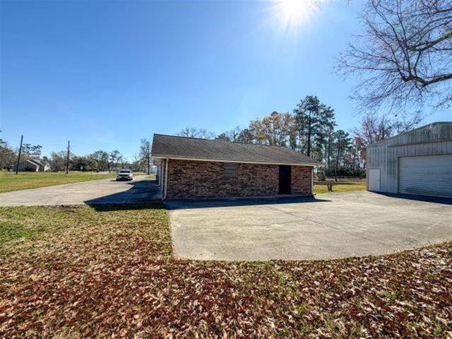 1345 Woodland Trail, Lake Charles, LA 70611