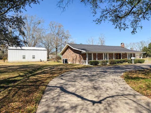 1345 Woodland Trail, Lake Charles, LA 70611