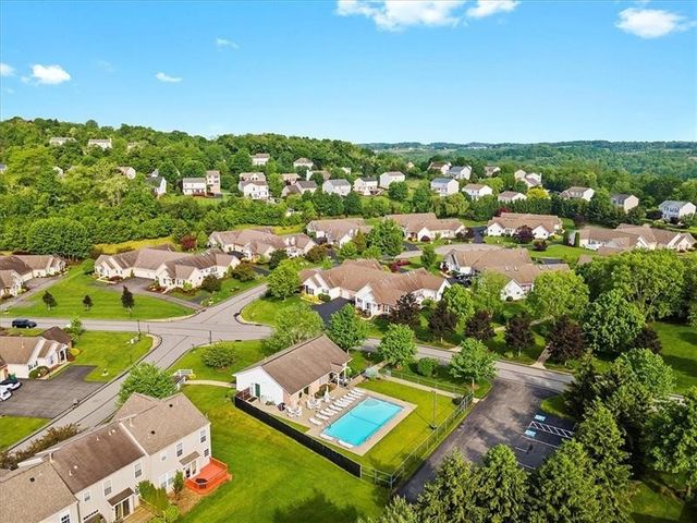 6330 Oyster Bay Ct, South Fayette, PA 15017