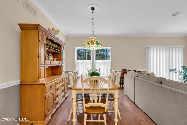 77 Windward Drive, Manahawkin, NJ 08050