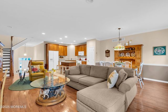 77 Windward Drive, Manahawkin, NJ 08050