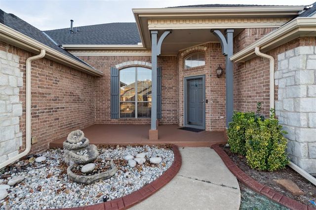 8828 NW 121st Street, Oklahoma City, OK 73162