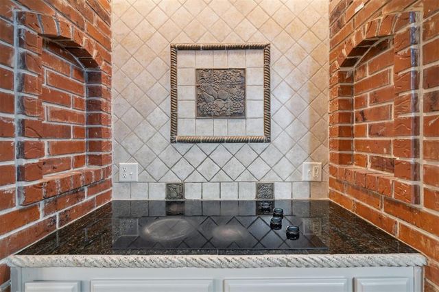 8828 NW 121st Street, Oklahoma City, OK 73162