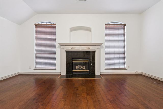 8828 NW 121st Street, Oklahoma City, OK 73162