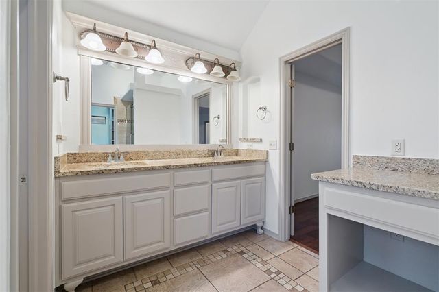 8828 NW 121st Street, Oklahoma City, OK 73162