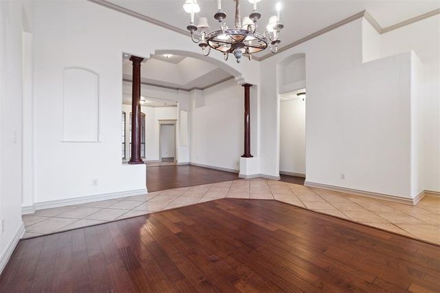 8828 NW 121st Street, Oklahoma City, OK 73162